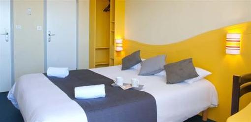 фото отеля L'Auberge Everhotel Mainvilliers