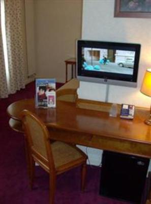 фото отеля Quality Hotel Harmonie Tours Centre