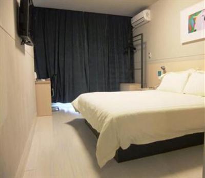 фото отеля Jinjiang Inn Wuxi Luoshe