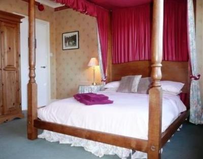 фото отеля The Cranley Hotel Cranleigh