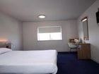 фото отеля Travelodge Cheshunt