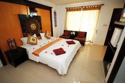 фото отеля Lanta Palace Resort & Beach Club