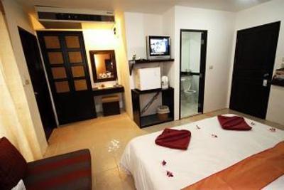 фото отеля Lanta Palace Resort & Beach Club