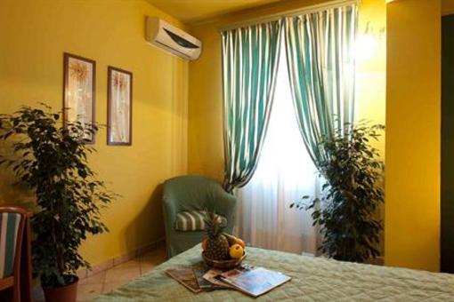 фото отеля Villa Giglio Hotel Arsago Seprio