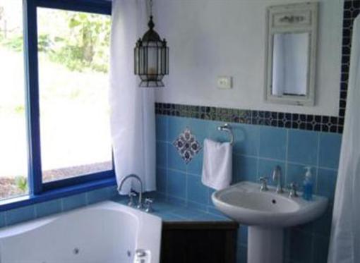 фото отеля Spicy Oasis Cottages Caloundra