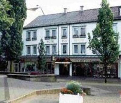 фото отеля Hotel Zur Krone Bad Pyrmont