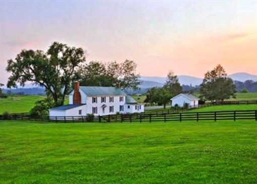 фото отеля The Marriott Ranch Bed and Breakfast