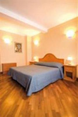 фото отеля Hotel Parigi Bordighera