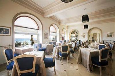 фото отеля Hotel Parigi Bordighera