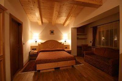 фото отеля Hotel Des Alpes Cortina d'Ampezzo
