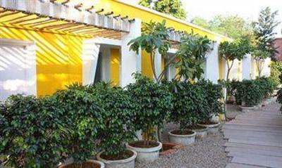 фото отеля Devraj Niwas (Stay Well Planted)