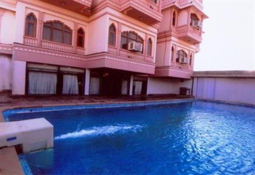 фото отеля Hotel Raj Vilas Palace