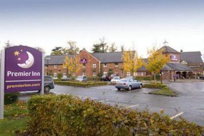 фото отеля Premier Inn Macclesfield North
