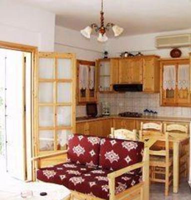 фото отеля Charikleia Maisonettes Hotel Mouresi