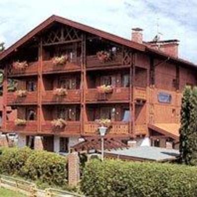 фото отеля Gastehaus zur Farbe Apartments