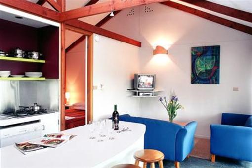 фото отеля Tallow Beach House Byron Bay