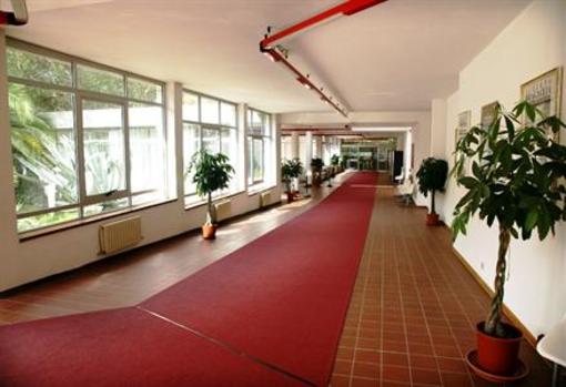 фото отеля Club American Hotel Resort & Spa