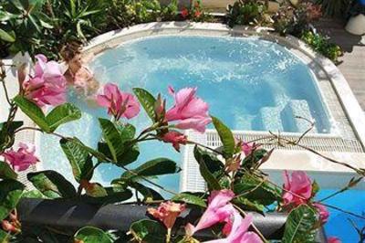 фото отеля Luxor Beach Hotel Cattolica