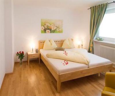 фото отеля Appartements Rofan und Karwendelblick