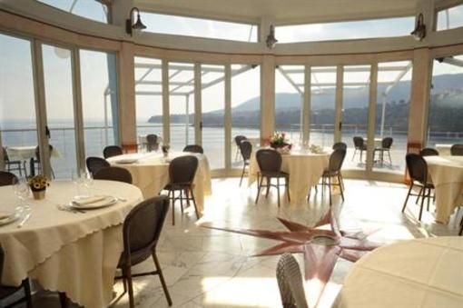 фото отеля Hotel Plaza Porto Azzurro