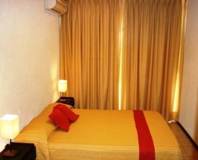 фото отеля Bombal Suites Mendoza