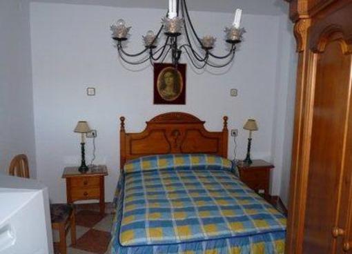 фото отеля Hostal Alboran