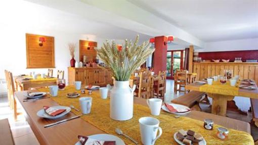 фото отеля Park & Suites Evian Les Bains Lugrin