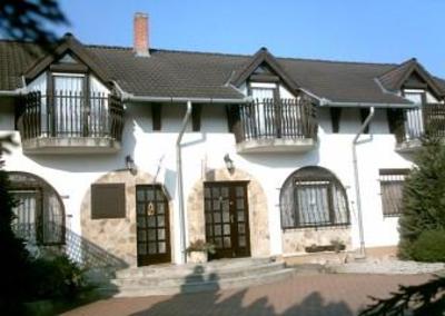 фото отеля Kaiser Apartman