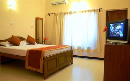 фото отеля White Orchid Resort
