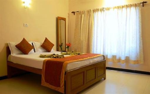 фото отеля White Orchid Resort