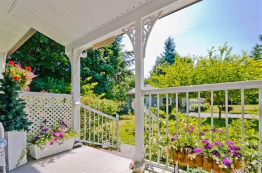фото отеля Graycliff Cottage Oceanfront B&B