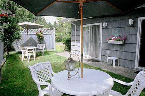 фото отеля Graycliff Cottage Oceanfront B&B