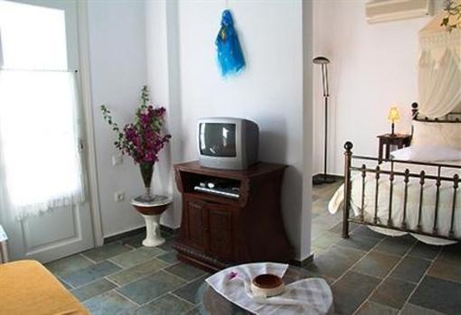 фото отеля Nymfes Hotel Kamares