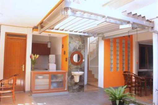 фото отеля Simply Homy Guest House Pondok Hijau