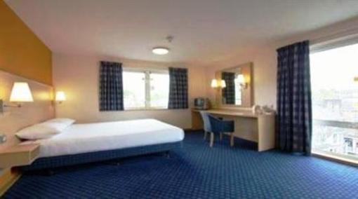 фото отеля Travelodge Hotel Harrogate