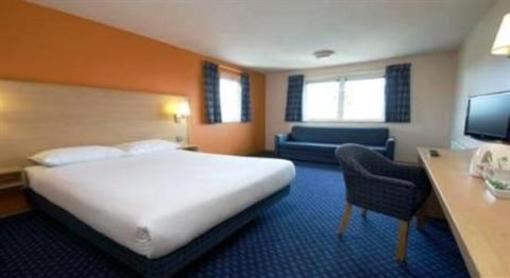 фото отеля Travelodge Hotel Harrogate