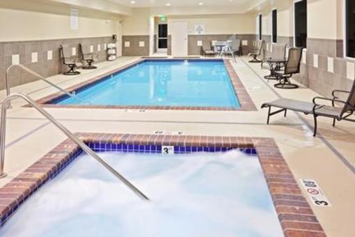 фото отеля Holiday Inn Express Suites Chehalis
