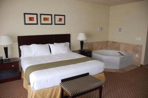 фото отеля Holiday Inn Express Suites Chehalis