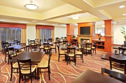 фото отеля Holiday Inn Express Suites Chehalis