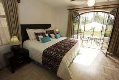 фото отеля Mazatlan Golf Course Condominiums