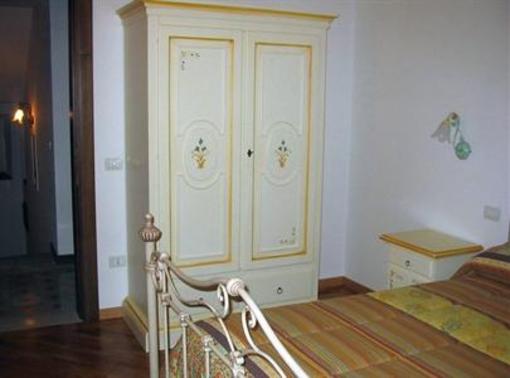 фото отеля Villa Castoriana