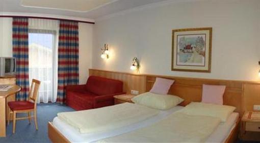 фото отеля Apartment & Zimmer Pension Sonnenhof