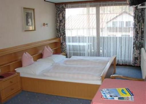 фото отеля Apartment & Zimmer Pension Sonnenhof