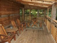 Quadra Island Boutique Hostel