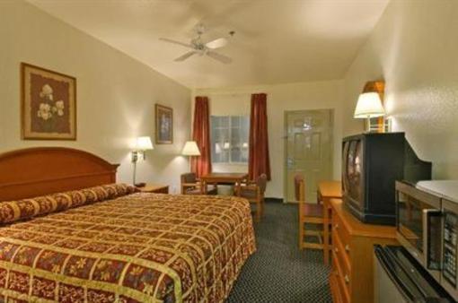 фото отеля Super 8 Forney