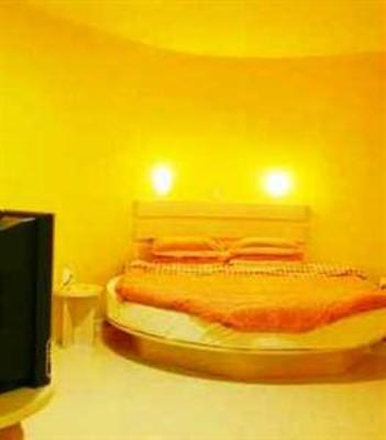 фото отеля Star Moon Inn Changchun Xinfa