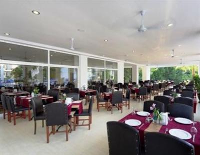 фото отеля Larissa Beach Club