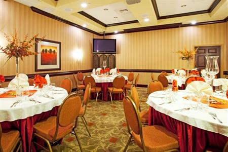 фото отеля Holiday Inn Hotel & Suites Orange Park