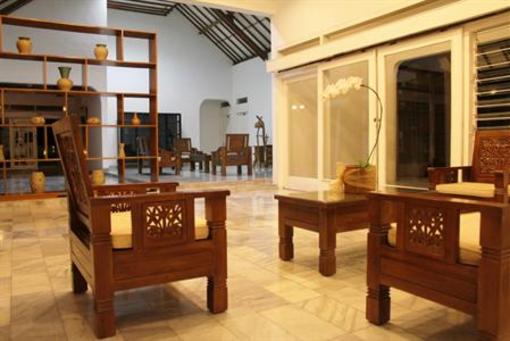 фото отеля SBTH Boutique Hotel Sanggabuana 5