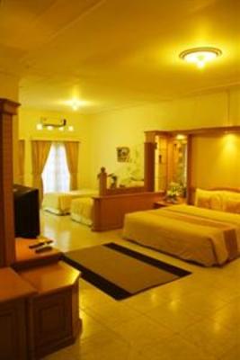 фото отеля SBTH Boutique Hotel Sanggabuana 5